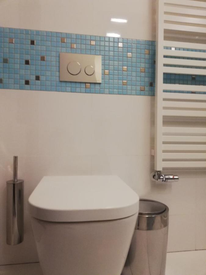 Apartament Przy Parku Kornik Apartment ภายนอก รูปภาพ